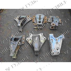  КРОНШТЕЙН РЕССОРЫ Б/У [det_img_304785690a451e00b06_1881275]